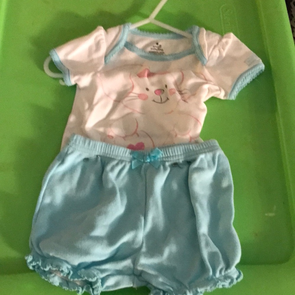 Small wonders 6-9 months